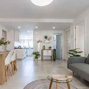 Apartment Boooom!!! With Swimming Pool, Salou